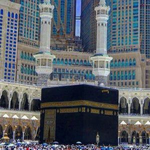 Meet your Posher, Fatima